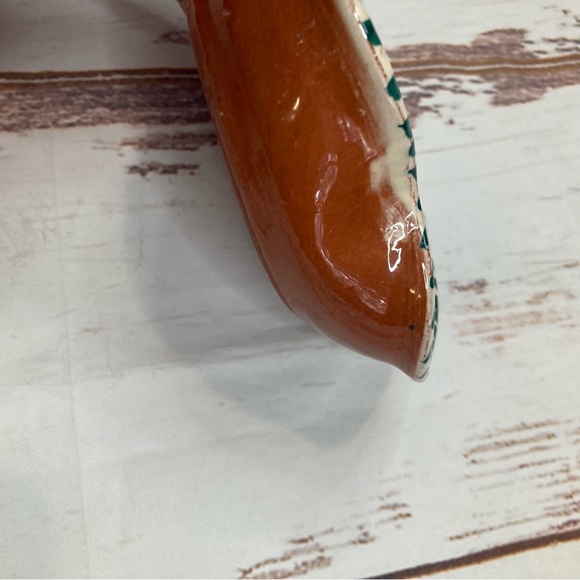 Pottery Olive Dish Signed Hand Painted & Glazed - Picture 8 of 14